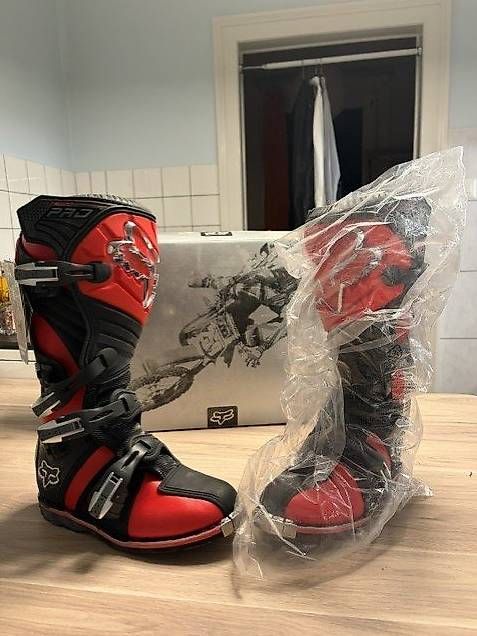 Fox Scarpe da uomo: Bottes de motocross FOX taille 42 – Nuovo e nell'imballaggio originale da Reconvilier venduto da jer_g8lf 3