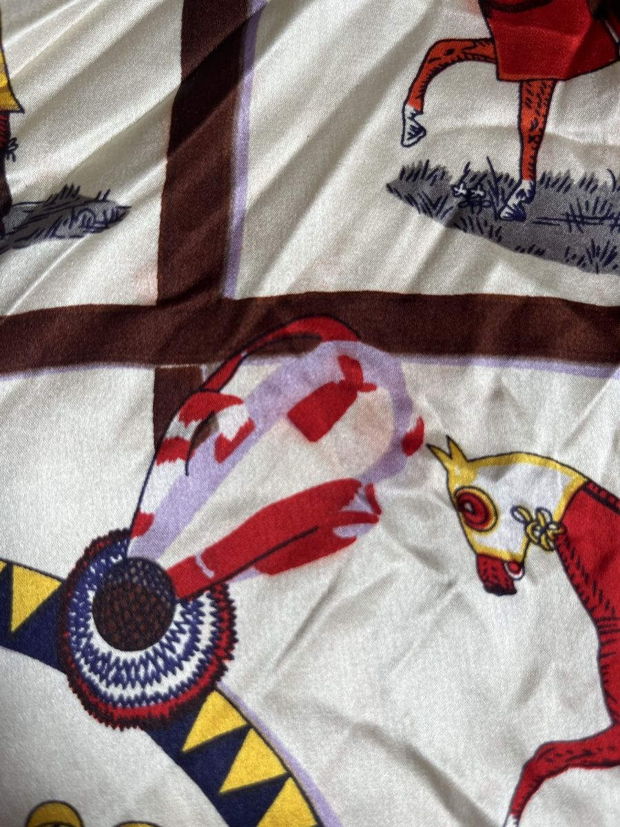 Foulard & Sciarpe: Foulard mit Pferdeprint – Usato da Zürich venduto da johash 2
