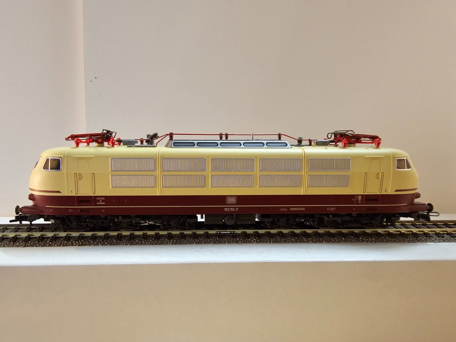 Fleischmann Modellini di ferrovie: Fleischmann Baureihe 103 DB creme/rot – Usato da Rheinfelden venduto da stephan28bike 4