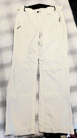 white and warm ski trousers woman
