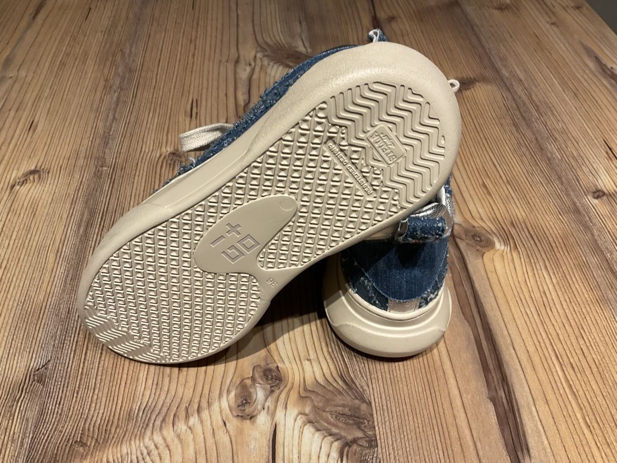 Chaussures femmes: Gio+ SneakerJeans Blau, Grösse 36 – Neuf avec emballage d'origine à Grindelwald par ricarda1970 2