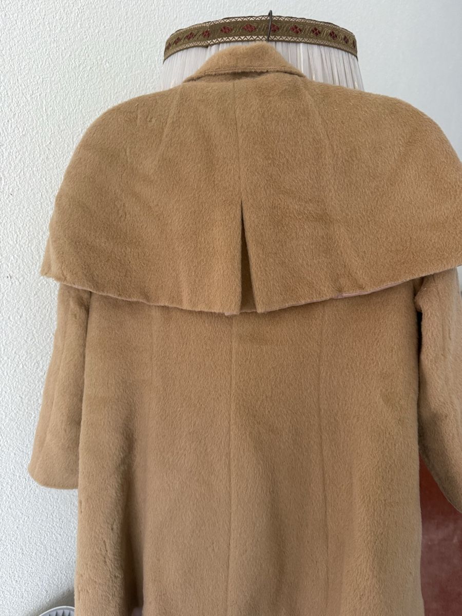 Cappotti: Morine Comte Marant Camel Cape Coat Wool Blend Size 4 – Usato da Zürich venduto da wil_2sm9 7