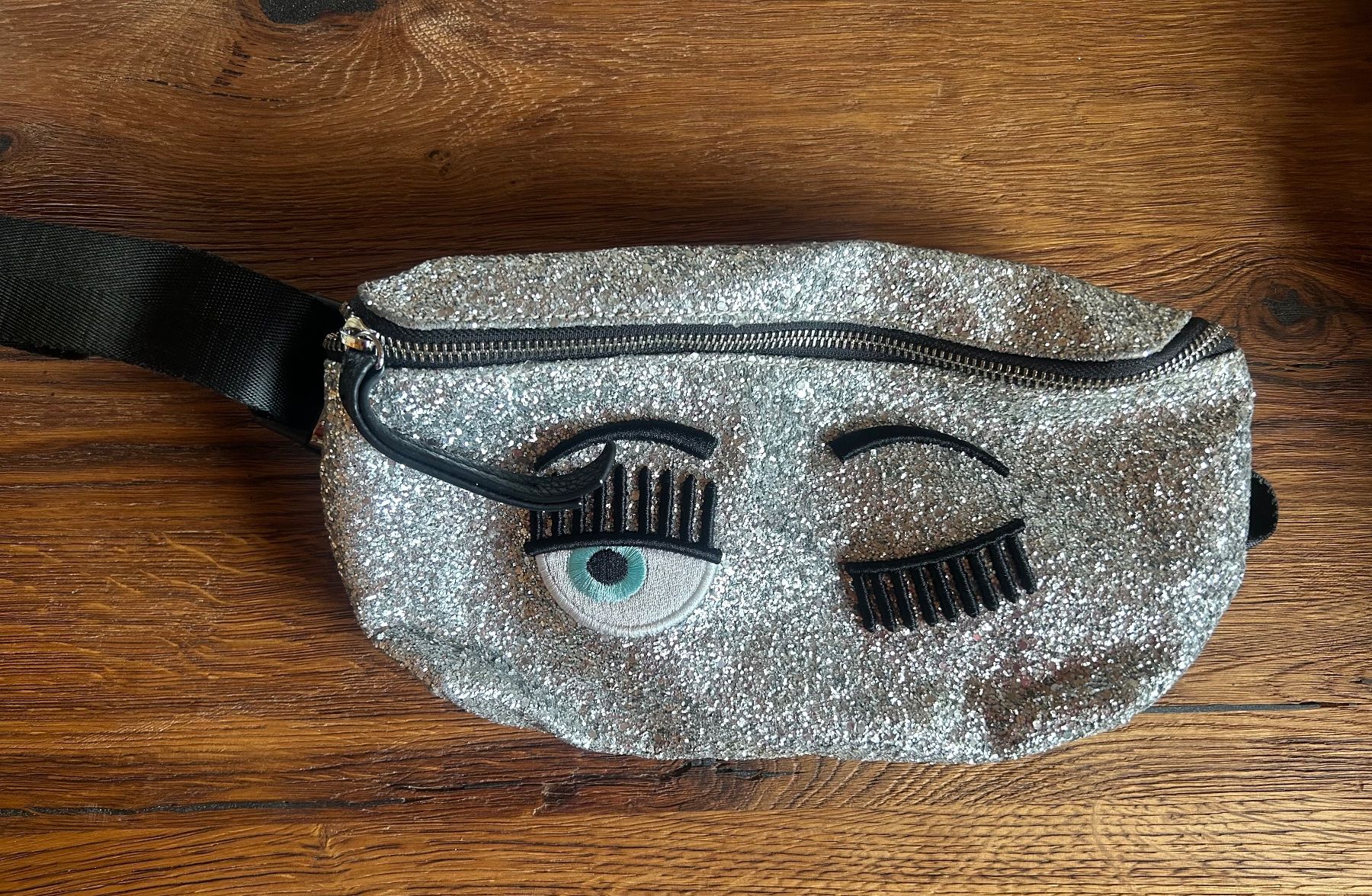 Borse da donna: Chiara Ferragni Bauchtasche – Usato da Bubikon venduto da sim_ch8608 1