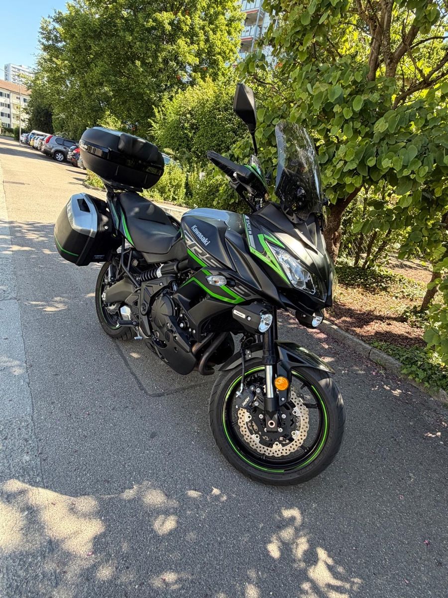 Kawasaki Touring: Kawasaki Versys 650 – Gebraucht aus zürich von milina