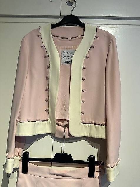 Moschino Completi & Tailleur: Moschino giacca e gonna – Usato da Balerna venduto da koc_2zyj 3