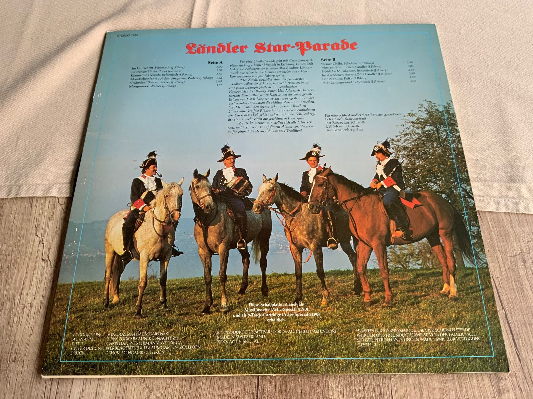 Dischi in vinile: Schallplatte Ländler Star Parade 1978 – Usato da Schübelbach venduto da Hecht11. 1