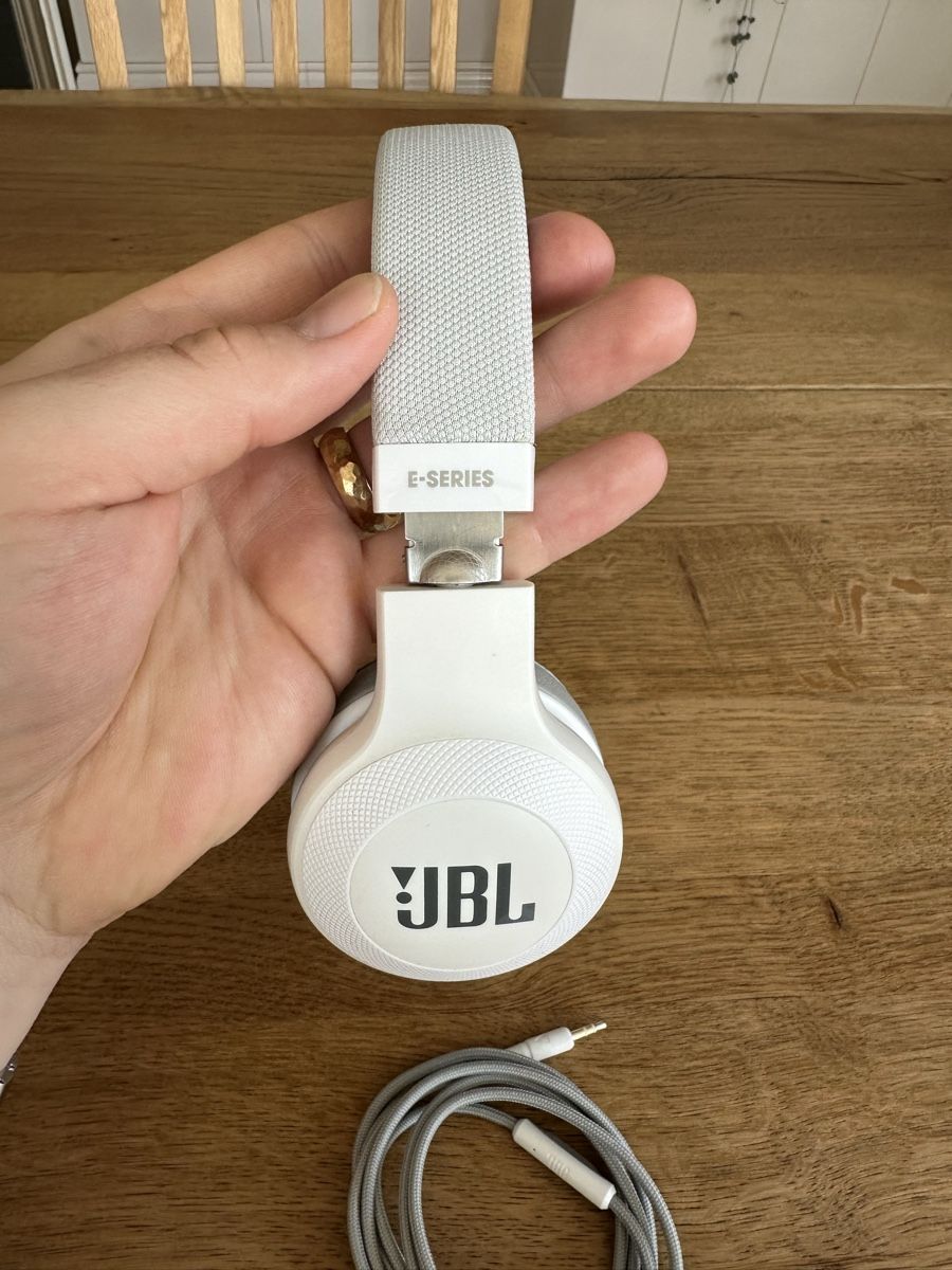 JBL Cuffie: Top Kopfhörer JBL E-Series – Usato da Zihlschlacht venduto da boost_is_all 1