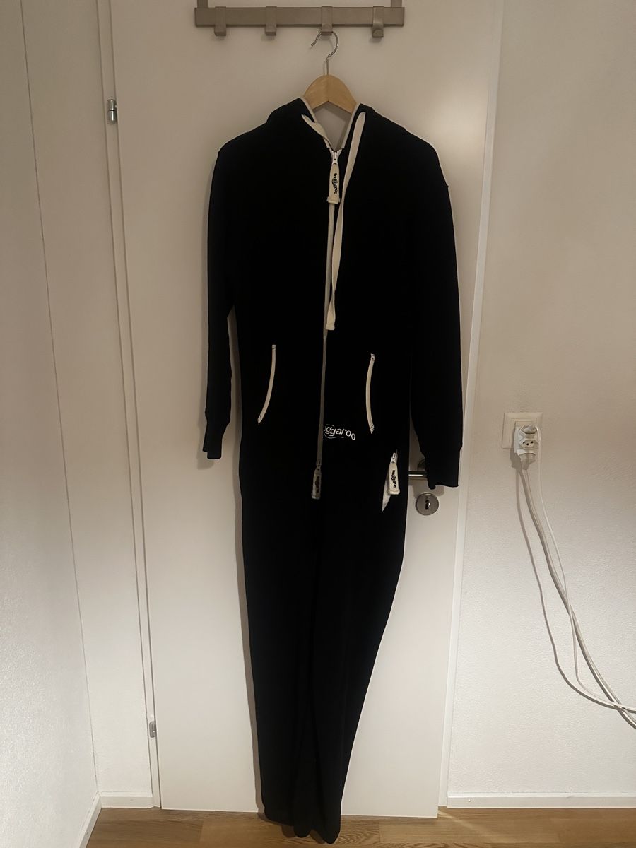 Tute: Snuggaroo Einteiler / Overall – super bequem – Usato da Kriens venduto da nadjajkoch