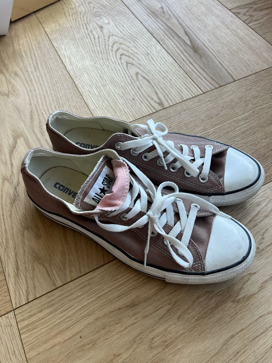 Converse Herrenschuhe: Converse Chuck Taylor All Star, Grösse 42 – Gebraucht aus Naters von sfs_5b6m 2