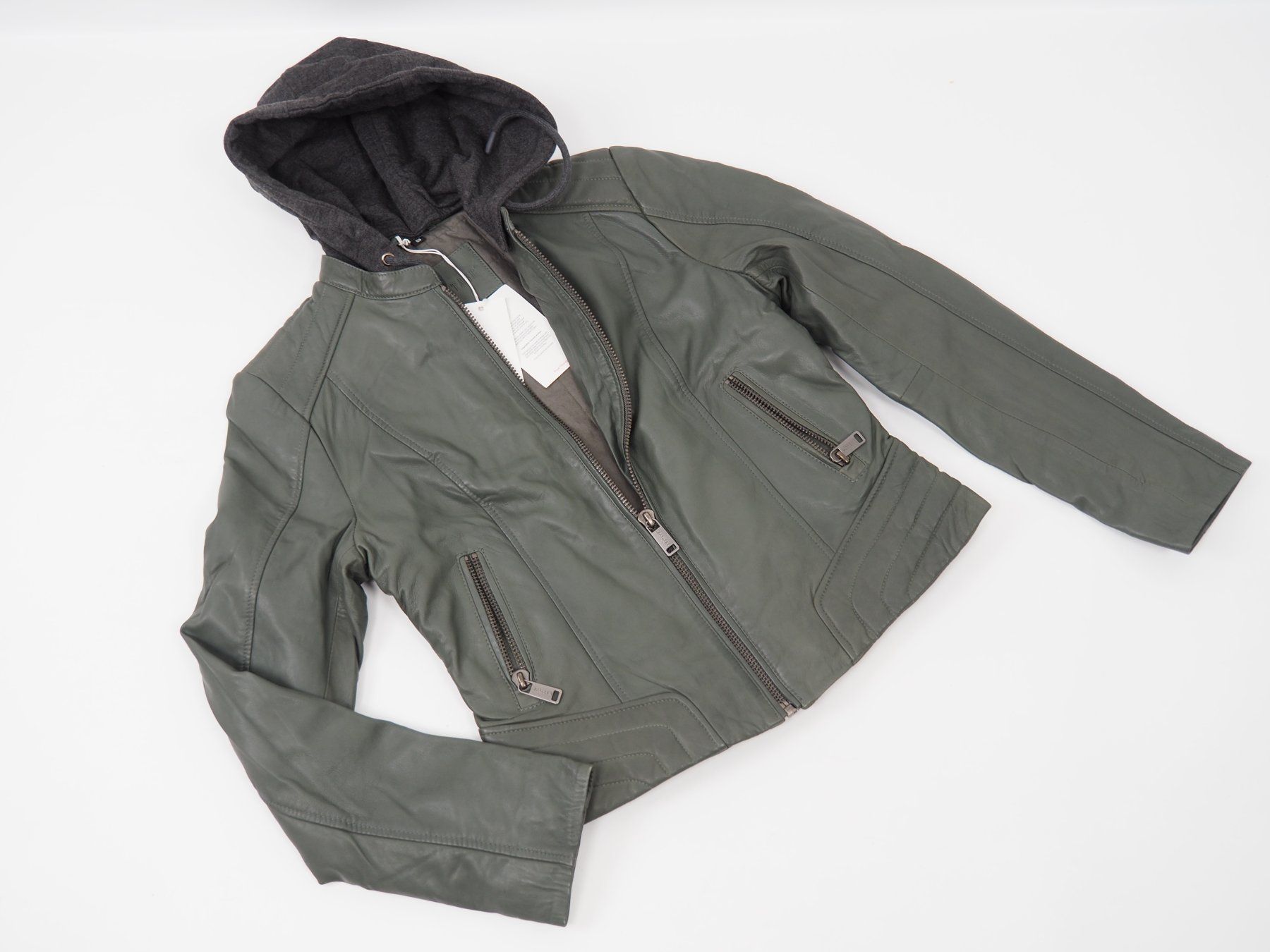 Giacche: MUSTANG Lederjacke Gr. M (17433) – Nuovo (secondo la descrizione) da Zürich venduto da fundsachenverkauf 2
