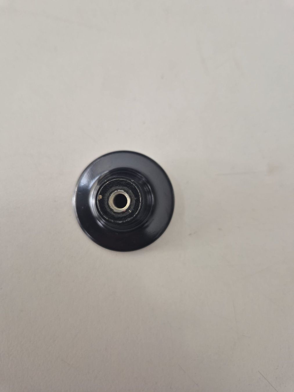 Mercedes-Benz Tutti pezzi di ricambio auto: Mercedes Original Knopf – Nuovo e nell'imballaggio originale da Fällanden venduto da SwissClassicCar 2