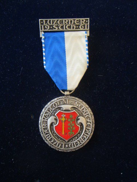 Medaillen: Luzerner Stich 1961 emailliertes Gemeindewappen Entlebuch – Neu (gemäss Beschreibung) aus Luzern von Horoskop1