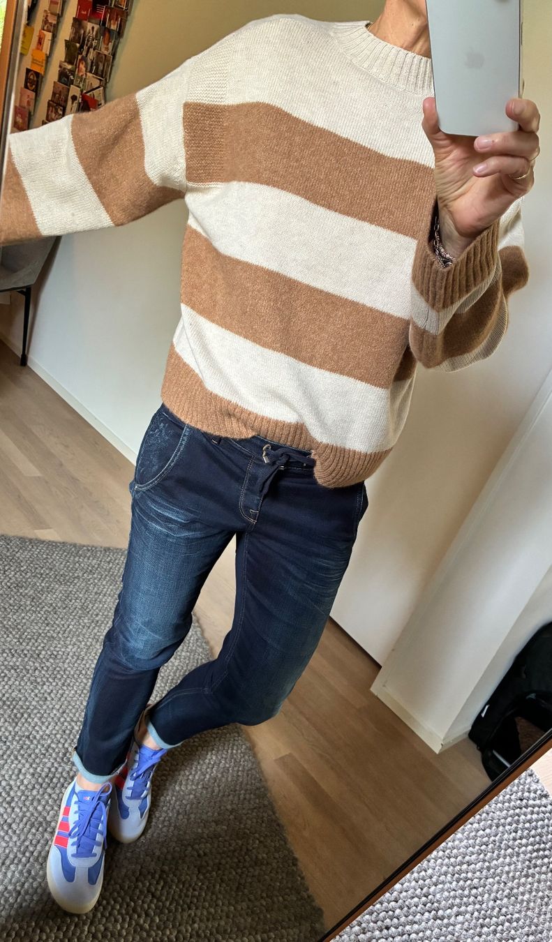 Vanessa Bruno Pulls & Sweat-shirts: Vanessa Bruno! wunderschöner neuer Strickpullover Gr. 36 – Neuf avec emballage d'origine à Winterthur par mit_cn6k 5