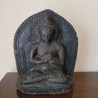 Statue du Bouddha Maha Vairocana
