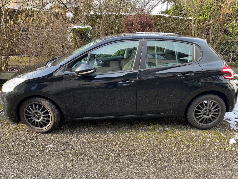 Peugeot 208 | Kaufen auf Ricardo