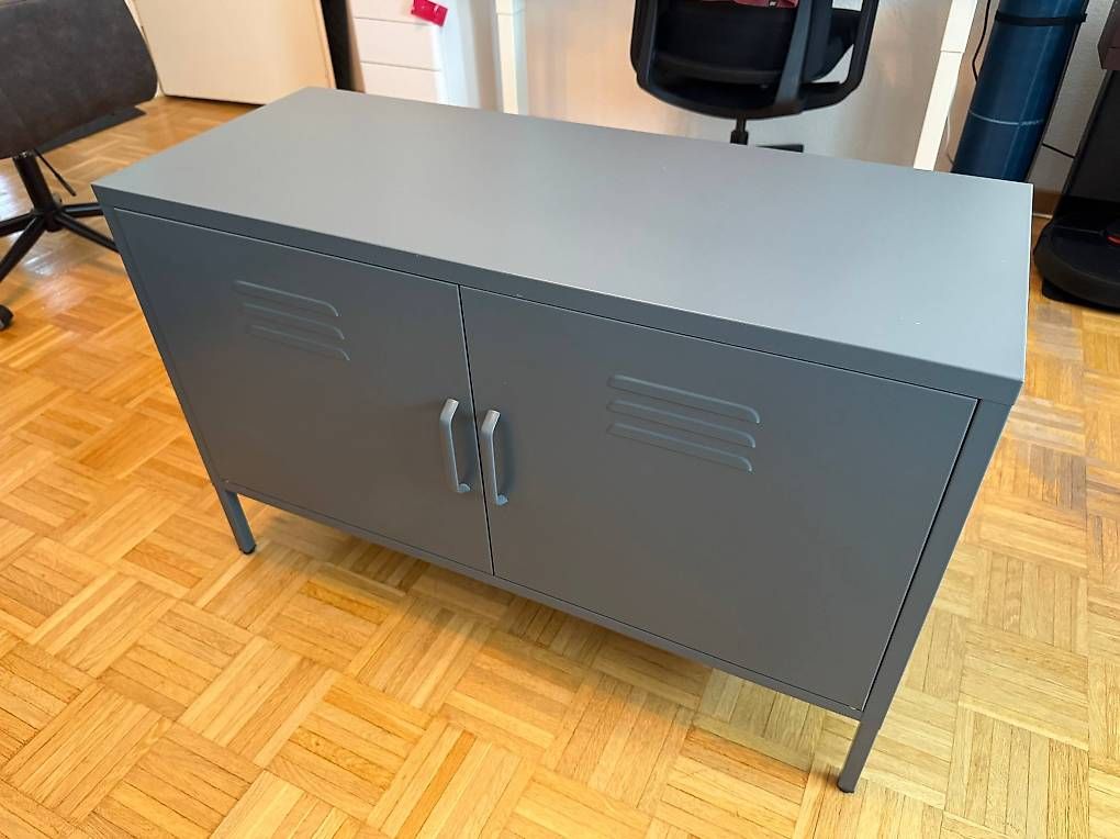 TV Möbel: Lowboard / TV-Möbel – Gebraucht aus Zürich von giu_9y6b 1