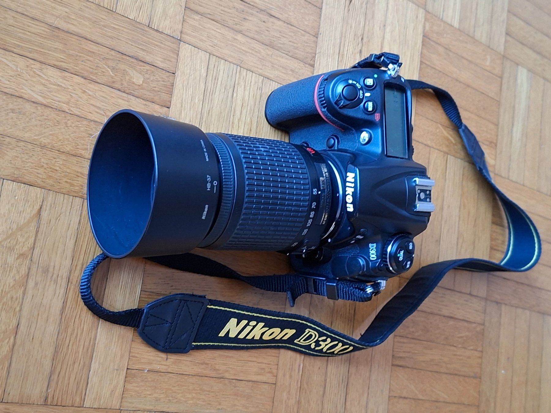 Nikon Fotocamera: Nikon D300 mit Objektiv – Usato da Diepoldsau venduto da Malimi 1