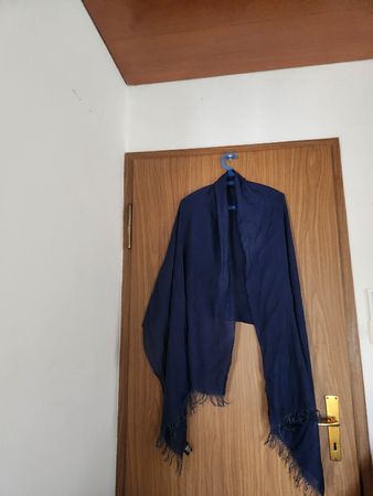 Echarpe Emporio Armani bleu foncé 55% viscose 45% lin