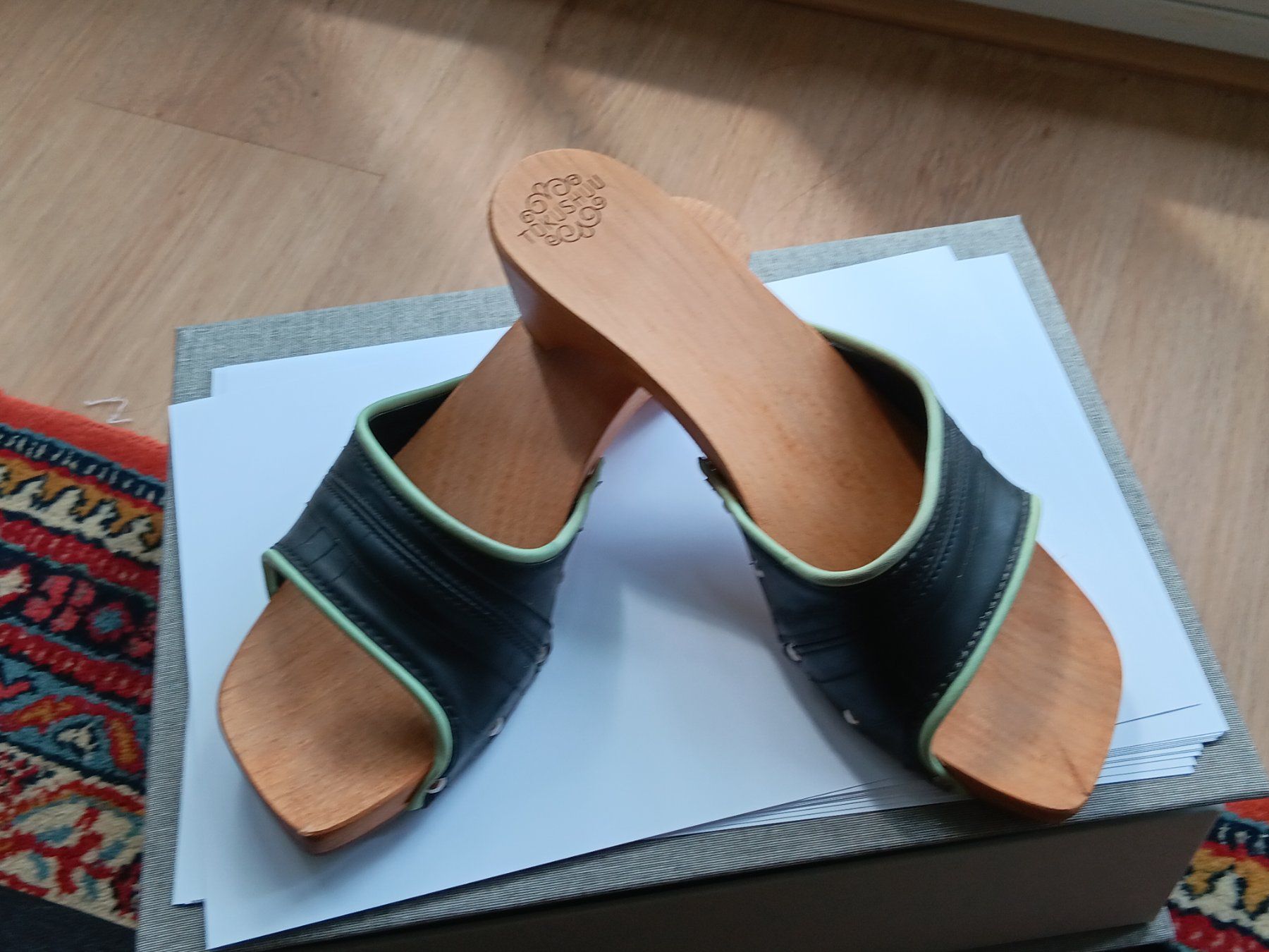 Scarpe da donna: Sandali in legno donna gr.39 – Usato da Rüschlikon venduto da FranSca 5