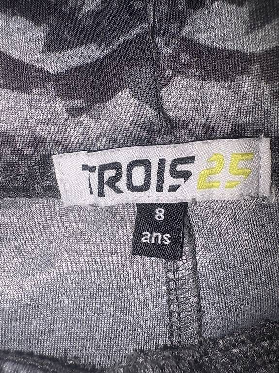Pantaloni: Pantalon Training Camouflage 8 ans – Usato da PAYERNE venduto da Bellotine 1