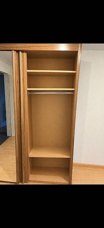 Schränke: Kleiderschrank – Gebraucht aus Muttenz von gio_r5qq 1