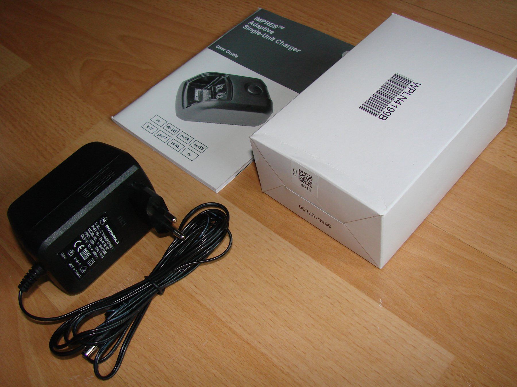 Motorola Funktechnik: Motorola Ladegerät DP3441e GP360 – Gebraucht aus Niederuzwil von Rade 1