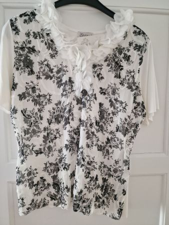 Elitelle Sommerliches Shirt, neu mit Etikett, Grösse X XL,