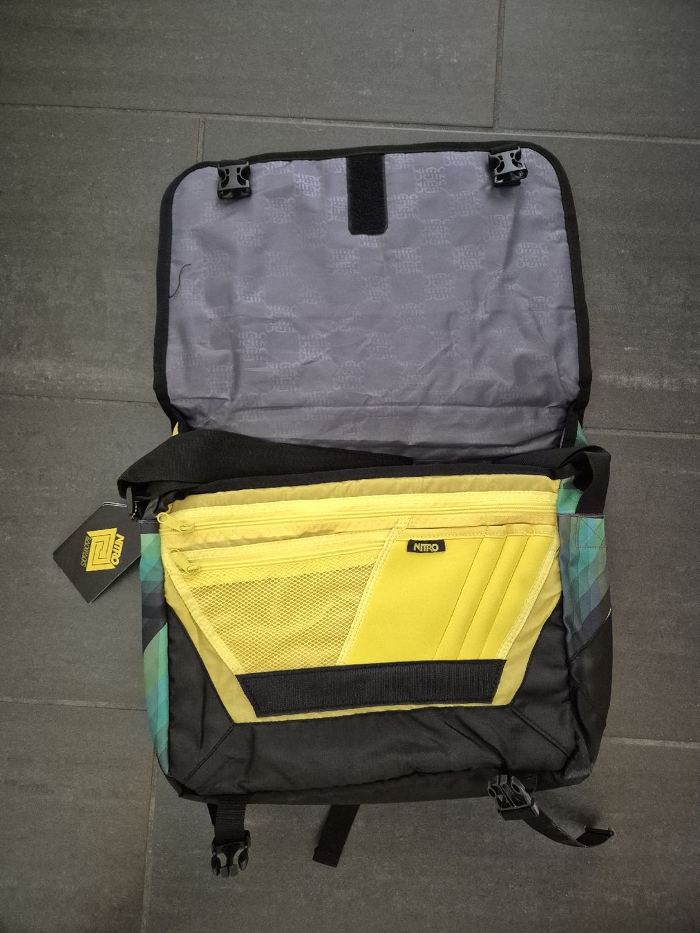 Taschen: Laptop Tasche Nitro Evidence – Neu (gemäss Beschreibung) aus Oberdiessbach von Finland1977 1