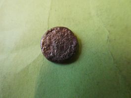 uralte Bronzemünze    14 mm     1.71 g