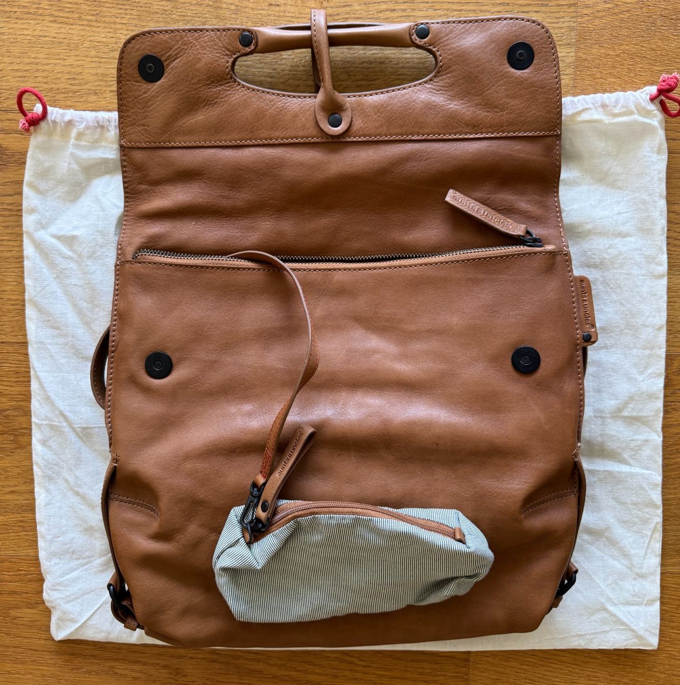 Aunts & Uncles Sacs à dos: aunts & uncles Mrs. Apple Strudle Rucksack – D'occasion à Unterentfelden par stofol 3