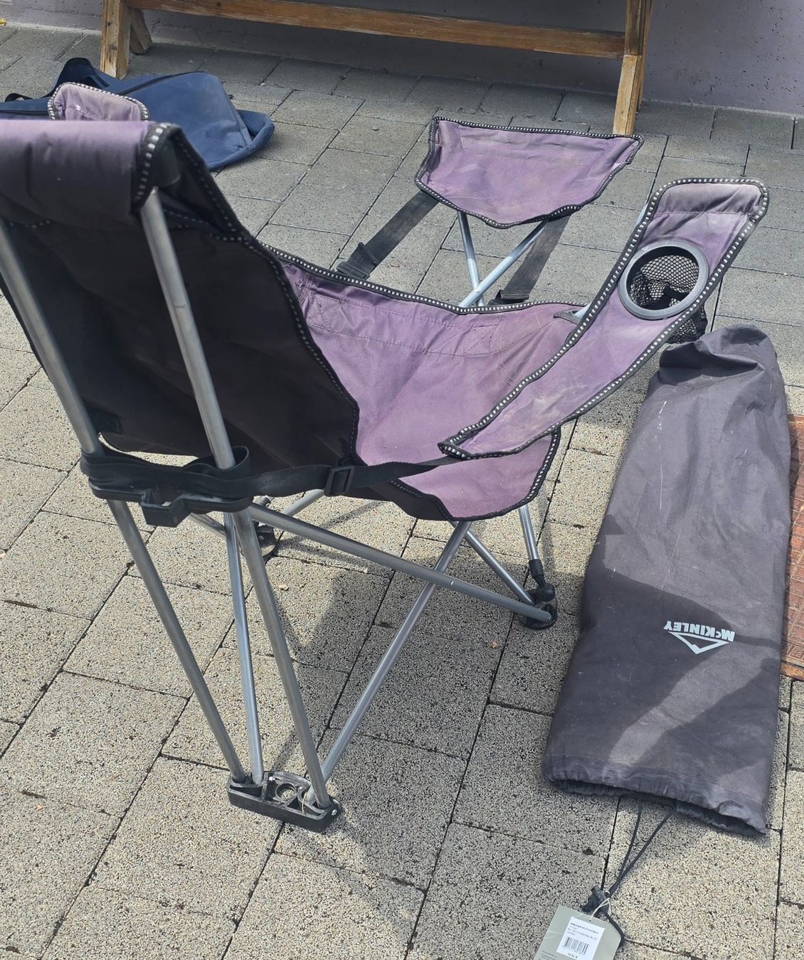 Stühle: Campingstuhl mit Fussablage – Gebraucht aus arboldswil von Maschine78 2