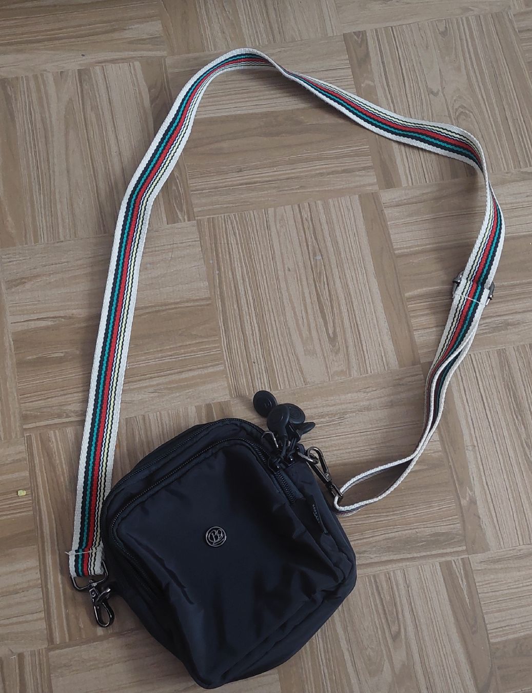 Taschen: Leichte Nylon Umhängetasche – Neu (gemäss Beschreibung) aus Unterbäch VS von Nifadi