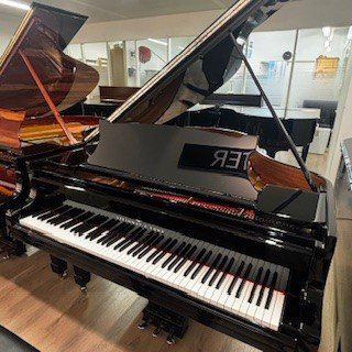 Steinway Strumenti musicali: Steinway&Sons - O-180 schwarz poliert Occ. – Usato da Ittigen venduto da KrompholzMusik
