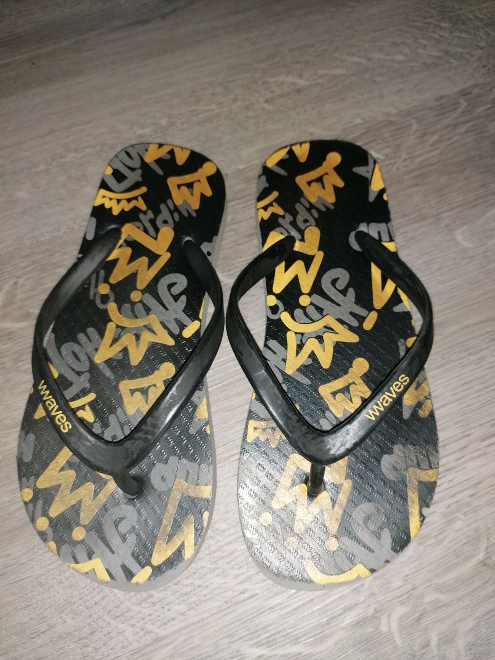 Schuhe für Jungen: Flipflop Gr. 31 – Gebraucht aus Thalwil von myandine