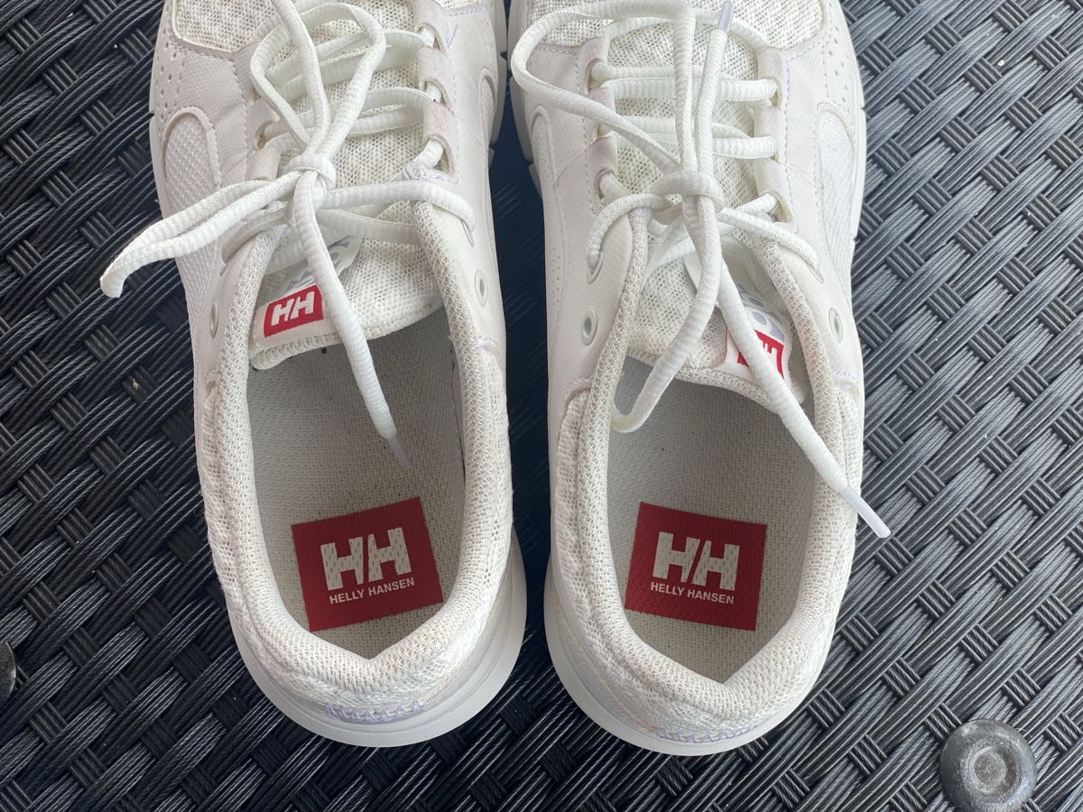 Helly Hansen Scarpe da donna: Helly Hansen Sneaker Segelschuhe 38 – Usato da Welschenrohr venduto da Mona_Ricardo 2