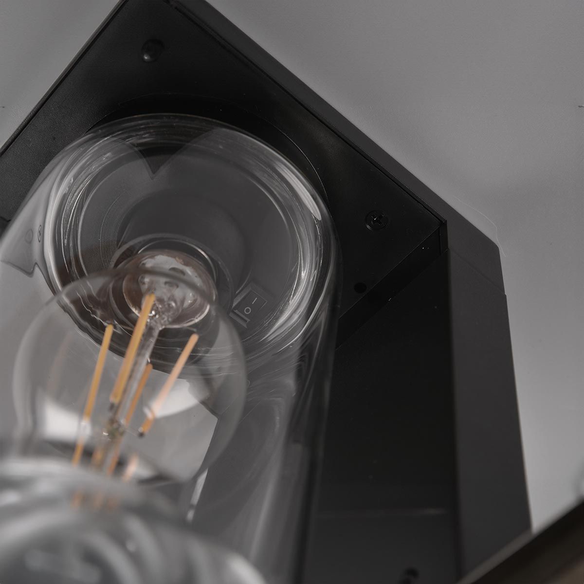 Lampade: Aussen Stehleuchte, Schwarz, 100 cm Höhe – Nuovo (secondo la descrizione) da Kreuzlingen venduto da Smart-Light 4