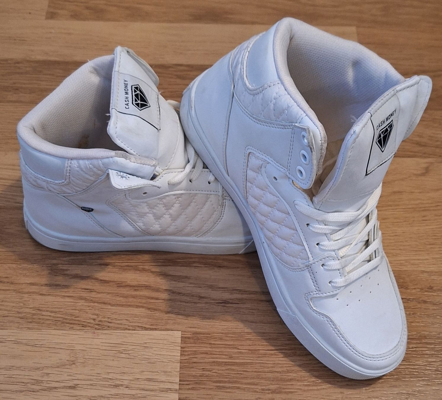 Scarpe da uomo: Baskets montantes blanches homme, taille 41 – Usato da Yverdon-les-Bains venduto da CelMt 1