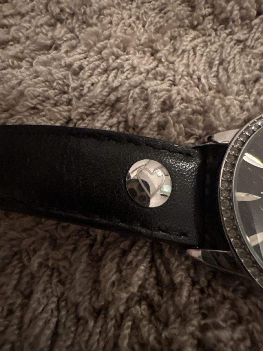 Uhren: Damen Uhr von Morgan schwarz / silber – Gebraucht aus Zug von Hehe 5