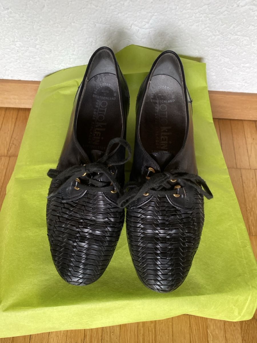 Chaussures femmes: Otto Klein top Schuhe mit Luftpolster Gr. 6/39 – D'occasion à Pfäffikon SZ par Anita8808 1