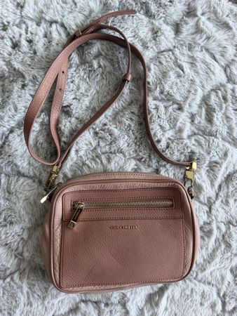 COCCINELLE Umhängetasche Leder Rosé