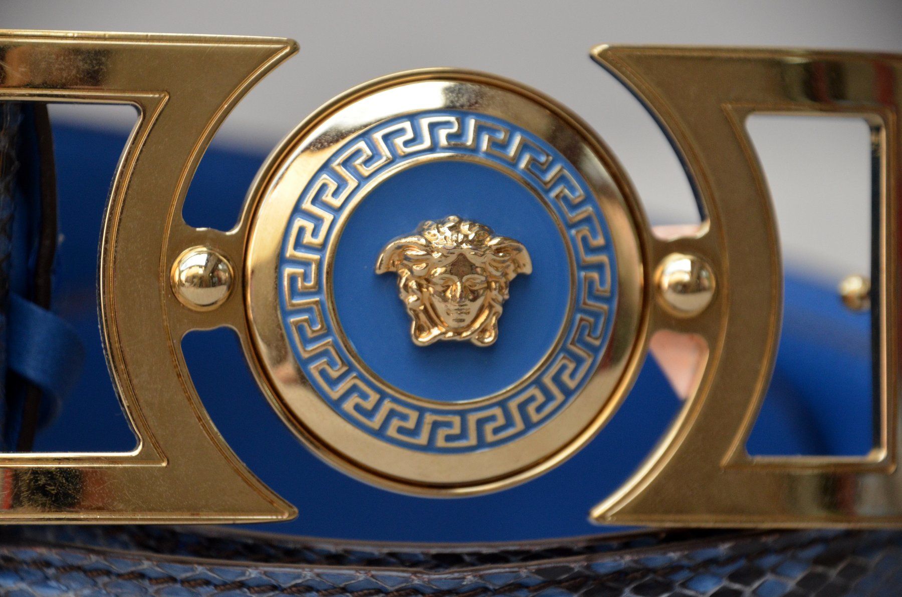 Dolce & Gabbana Cinture: Gianni Versace Gürtel /Ceinture – Usato da Collonges venduto da Auganien 1