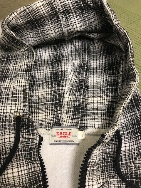 Jacken: Giacca in cotone con cappuccio – Gebraucht aus Breganzona von dan_qlf5 1