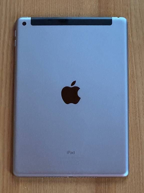 Tablet PC: Apple iPad 5. Generation 32 GB LTE + WLAN – Usato da Hasle LU venduto da Logo2000 1