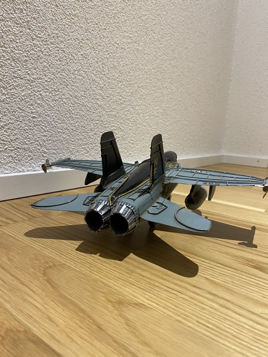 Kit di modellismo & Modellini statici: F/A 18 Kampfjet aus Blech – Nuovo (secondo la descrizione) da Langendorf venduto da Blechfahrzeuge 3