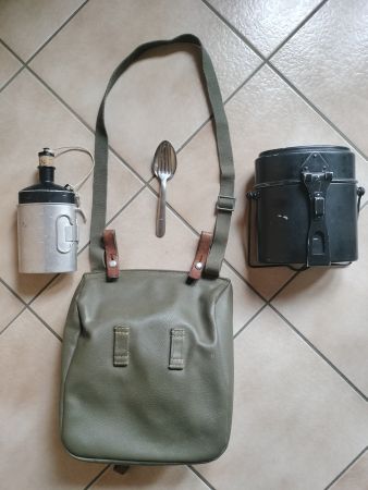 Schweizer Armee Militär Brotsack