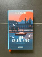 Ein kaltes Herz, Sarah Contis Erster Fall