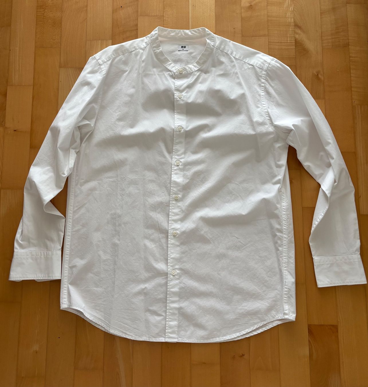 Chemises: Hemd Uniqlo – Neuf (Voir description) à Winterberg ZH par vanilleinspiration