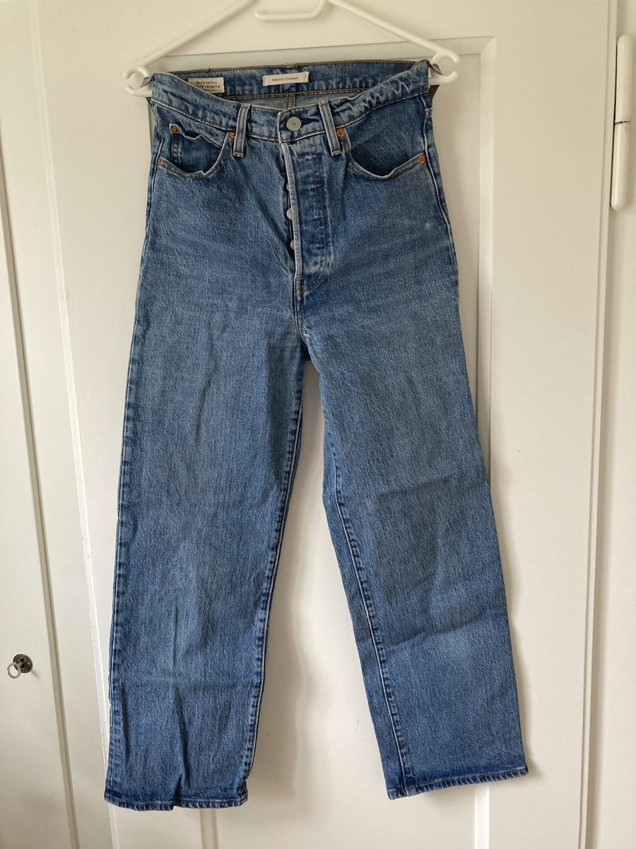 Levi's Jeans: Levis ribcage 27 – Usato da Zürich venduto da Diya84