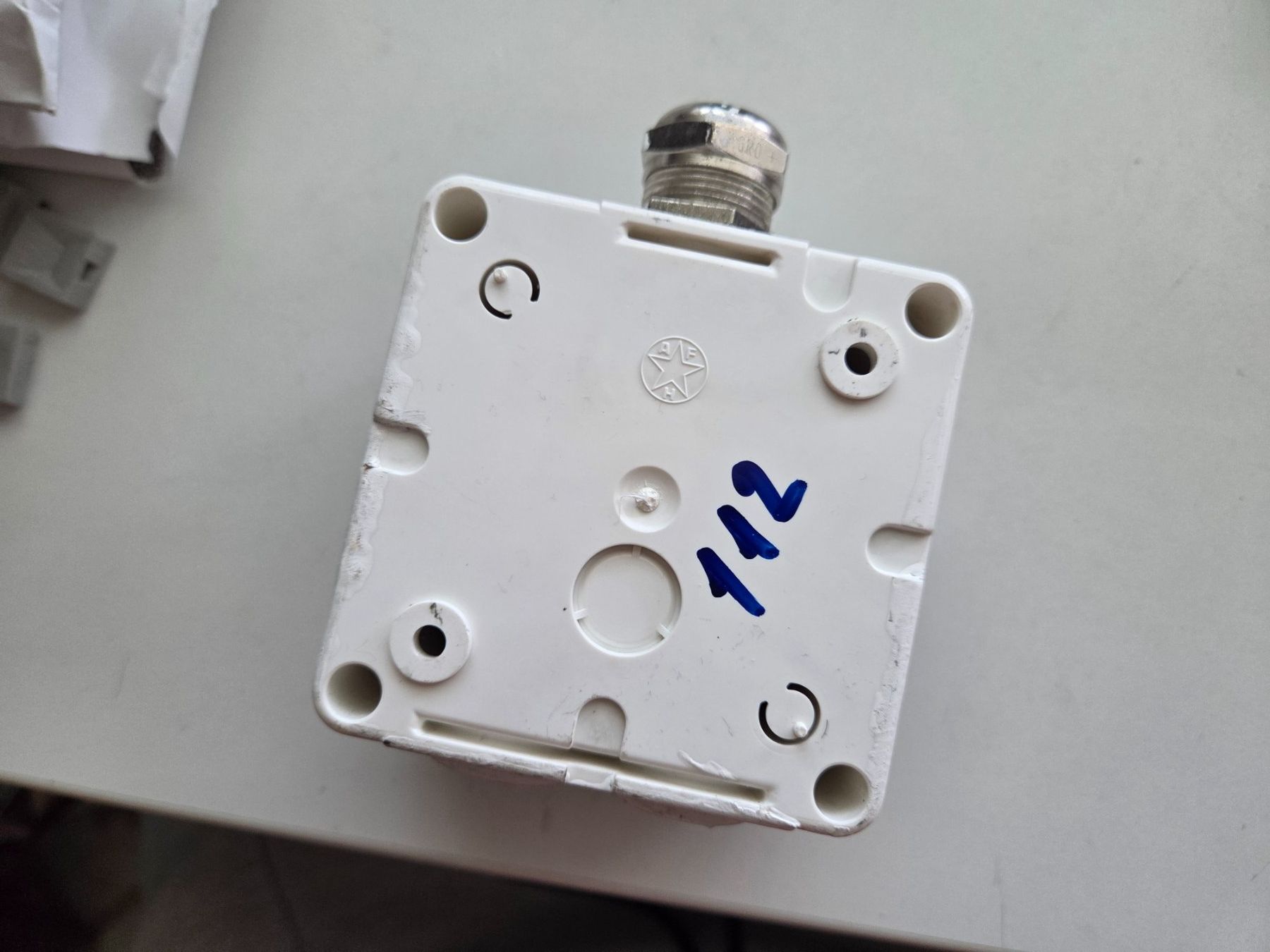 Feller Stecker: Feller NAP Nass Steckdose T13 Typ13 – Gebraucht aus Zürich von Alibaba1234 5