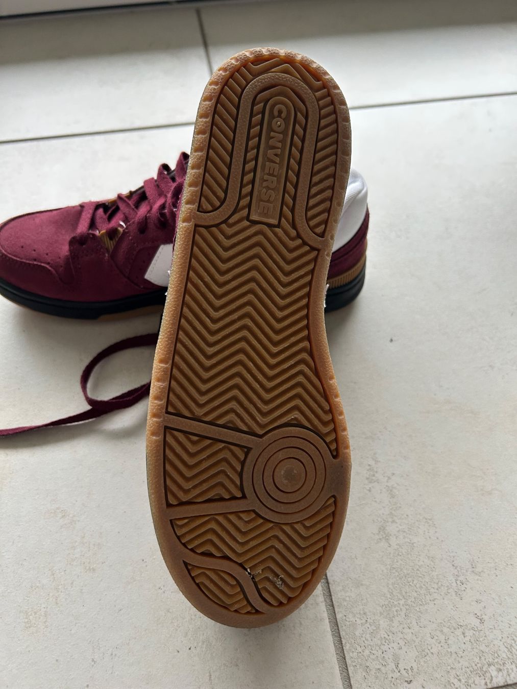 Converse Scarpe da donna: Une paire de basket Converse neuve – Usato da Courrendlin venduto da loko2910 4